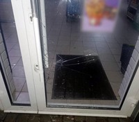 Сигнал «Тривога» допоміг затримати чоловіка, що пошкодив двері в Новому Роздолі