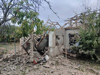 Агресор атакував три райони Дніпропетровщини: є загибла та поранені