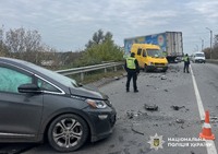 Поліція Полтавщини встановлює обставини ДТП у Кременчуці