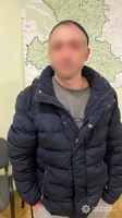 На Львівщині поліцейські затримали зловмисника, який жорстоко побив та поранив ножем знайомого