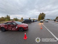 Поліцейські Київщини розслідують обставини ДТП з потерпілими на Фастівщині