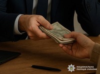 Називався «силовиком»: житомирські поліцейські викрили киянина у шахрайствах на понад 2 млн гривень