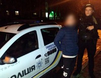 Поліцейські охорони Нікополя затримали чоловіка, який намагався вчинити крадіжку в магазині