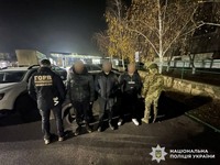 Могилів-Подільські правоохоронці викрили іноземця, який організував незаконне переправлення військовозобов’язаних через державний кордон