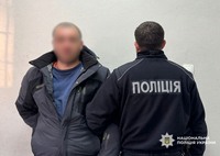 У Чернігові поліцейські оперативно встановили особу грабіжника