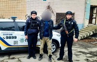 Поліція охорони Одещини затримала чоловіка за незаконне проникнення до офісу