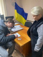 Нагородження учасника конкурсу "Розкрий свій талант"