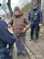 Завдяки пильності громадян в Ужгороді затримано «закладчицю»