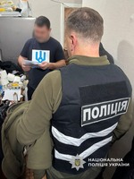 Обіцяв «вирішити земельне питання» за винагороду: на Ніжинщині поліція викрила посадовця-шахрая