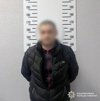 Поліція Мукачева затримала рецидивіста, який торгував метамфетаміном