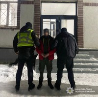 Поліцейські Виноградова затримали зловмисника, який під час конфлікту ножем поранив знайомого