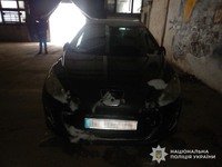 У Львові поліцейські викрили зловмисника, підозрюваного у незаконному заволодінні автомобілем