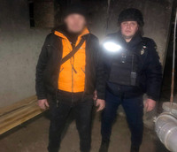 У Харкові поліцейські завадили крадіжці телефонного кабелю