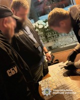 10 тисяч доларів за фіктивну інвалідність: У Черкасах поліцейські викрили чоловіка у зловживанні впливом