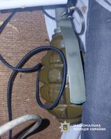 У Смілі поліцейські затримали чоловіка, який погрожував підірвати гранату