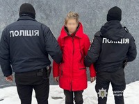 На Ніжинщині поліцейські затримали жінку, підозрювану у вбивстві своєї бабусі