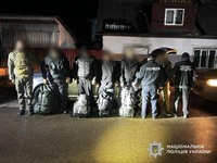 На Рахівщині поліція затримала мешканця Вінниччини за підозрою в незаконному переправленні військовозобов’язаних через державний кордон