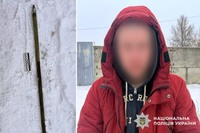 На Старосинявщині поліцейські оголосили підозру чоловікові, який обікрав продуктовий магазин