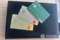 Виманювала кошти за працевлаштування за кордоном: поліцейські викрили жительку Кременецького району у шахрайстві