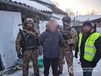 На Сумщині поліцейські затримали підозрюваного у зґвалтуванні малолітньої, який переховувався від суду