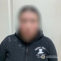 У Нікополі поліцейські затримали жінку за підозрою у спричиненні смертельних тілесних ушкоджень 10-річній падчерці
