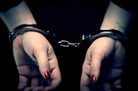 У Павлограді суд узяв під варту сутенерку, яка переховувалася від слідства