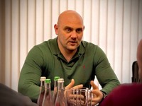 Начальник Одеської ОВА провів зустріч із нідерландськими волонтерами