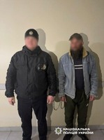 На Ніжинщині поліцейські затримали підозрюваного, який завдав ножових поранень своєму знайомому