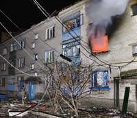 У Васильківській громаді після нічної атаки дронів горіли квартира, гараж та мікроавтобус