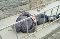 Поліцейські охорони затримали чоловіка зі зброєю