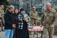 У Тернівці провели в останню путь 23-річного воїна Івана Білозуба, який загинув на Донеччині
