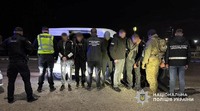 На Закарпатті поліція викрила ще дві схеми переправлення осіб через кордон: затримано трьох підозрюваних