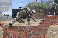Більше, ніж спорт – міцніше, ніж сталь. Як нацгвардійці проходять воєнізований крос