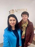 Моніторинговий візит до затишного офісу Агенства нерухомості "Арніка" однієї з переможниць грантового конкурсу "Власна справа" Алі