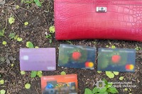 Поліція м. Зеленодольська затримала підозрюваного у пограбуванні літньої жінки