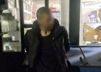 Поліція охорони Вінниці затримала чоловіка за підозрою у спробі крадіжки з магазину