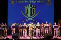 Мелодії незламності. У Хмельницькому пройшов благодійний мистецький захід на підтримку Сил оборони