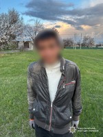 На Синельниківщині поліцейські викрили чоловіка у крадіжці грошей з банківської картки місцевого жителя