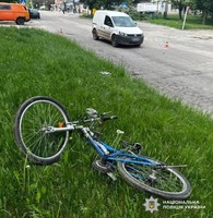 Поліція Кіровоградщини встановлює обставини ДТП за участю малолітнього велосипедиста