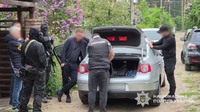 Поліцейські Закарпаття запобігли незаконному заволодінню нерухомістю громадянки Азербайджану на понад 21,3 млн гривень — затримано п’ятьох фігурантів