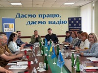 У Тернопільському обласному центрі зайнятості відбувся круглий стіл з питань безбар’єрності та доступності послуг Служби зайнятост