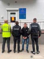 У Вінниці міграційна поліція затримала іноземця, який перебував у міжнародному розшуку за викрадення та зґвалтування неповнолітньої