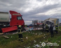 Травмовано двох чоловіків: поліцейські Кіровоградщини встановлюють обставини ДТП