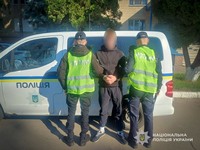 Грабіж у центрі Сум: поліцейські менш ніж за годину затримали зловмисника