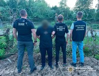 Поліцейські Ужгородщини ліквідували ще дві схеми нелегального переправлення чоловіків через кордон – підозрюваних затримано