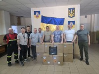 Громади Західного Донбасу та Синельниківщини отримали сучасні портативні зарядні станції