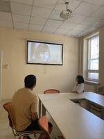 Перегляд документального фільму "Лізо, ходи додому"