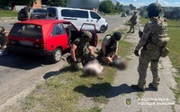 Збував зброю на території Полтави: поліція затримала мешканця іншої області