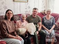 Жителька Тернівки відзначила 100-річний ювілей — жінка пережила Другу світову і чекає правнуків із фронту
