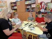 Конструктори для першачків — заклади освіти Тернівки отримали набори Lego